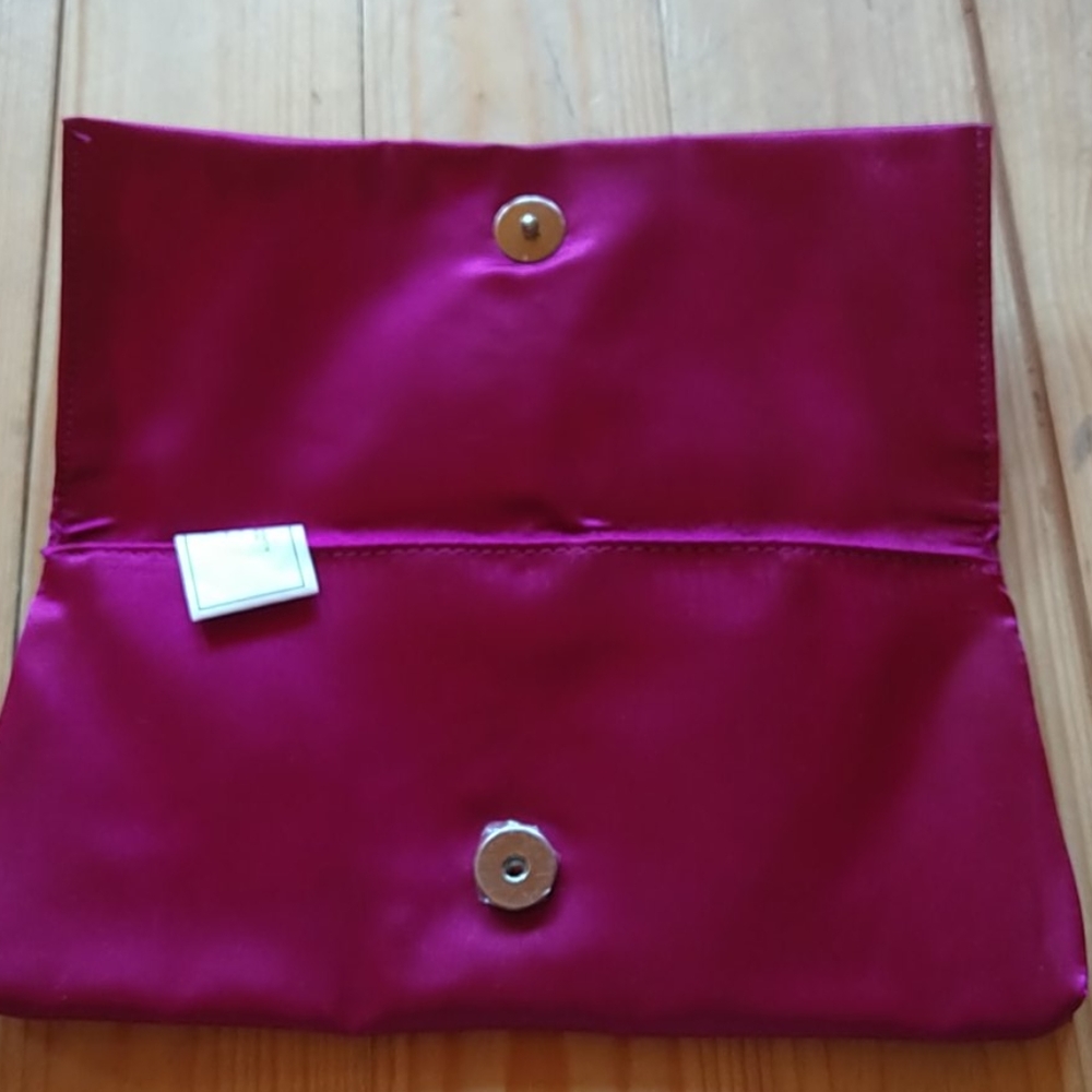 Clutch Cosmetics or Assesory - Picture 2 of 6